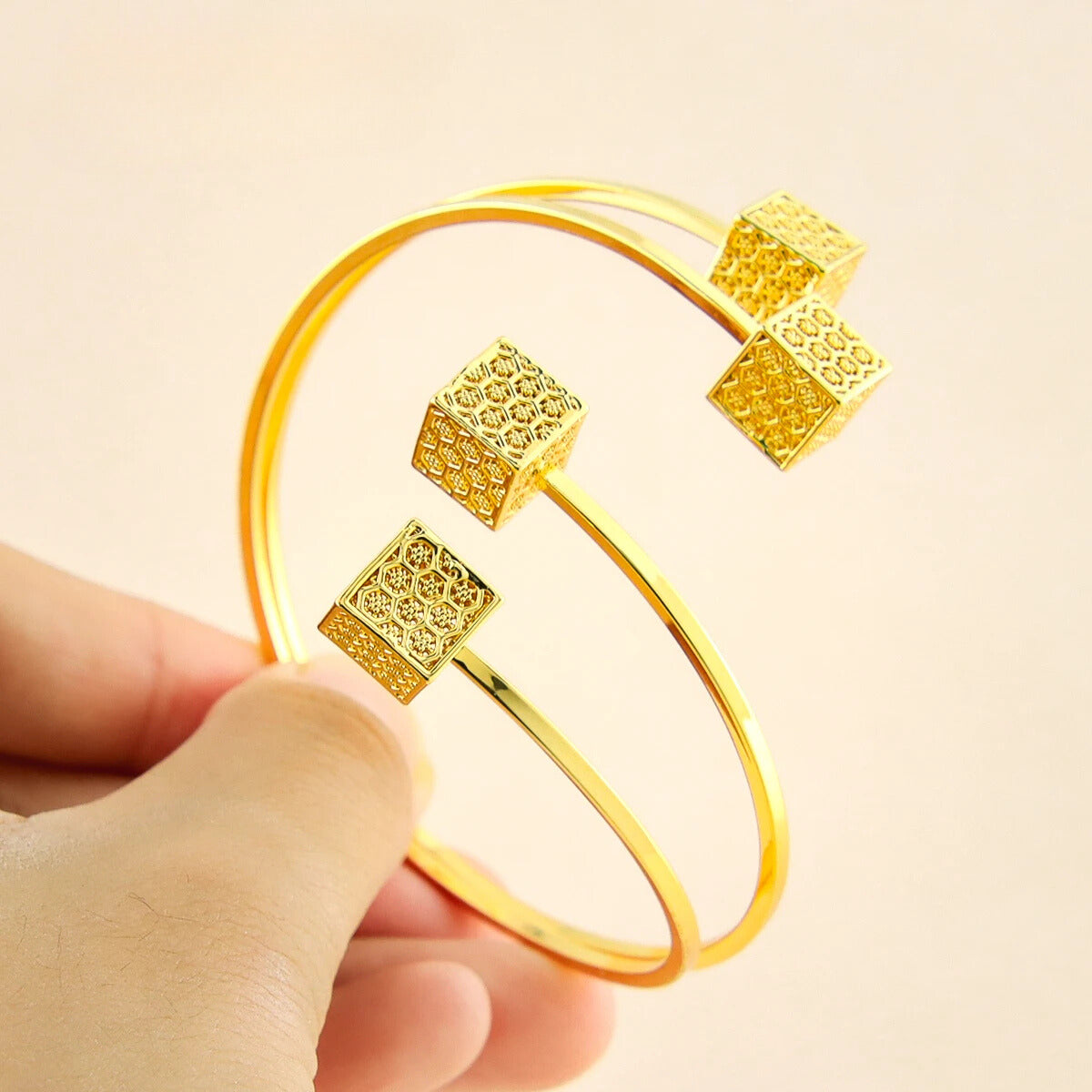 Bracelet and matching luxury ring